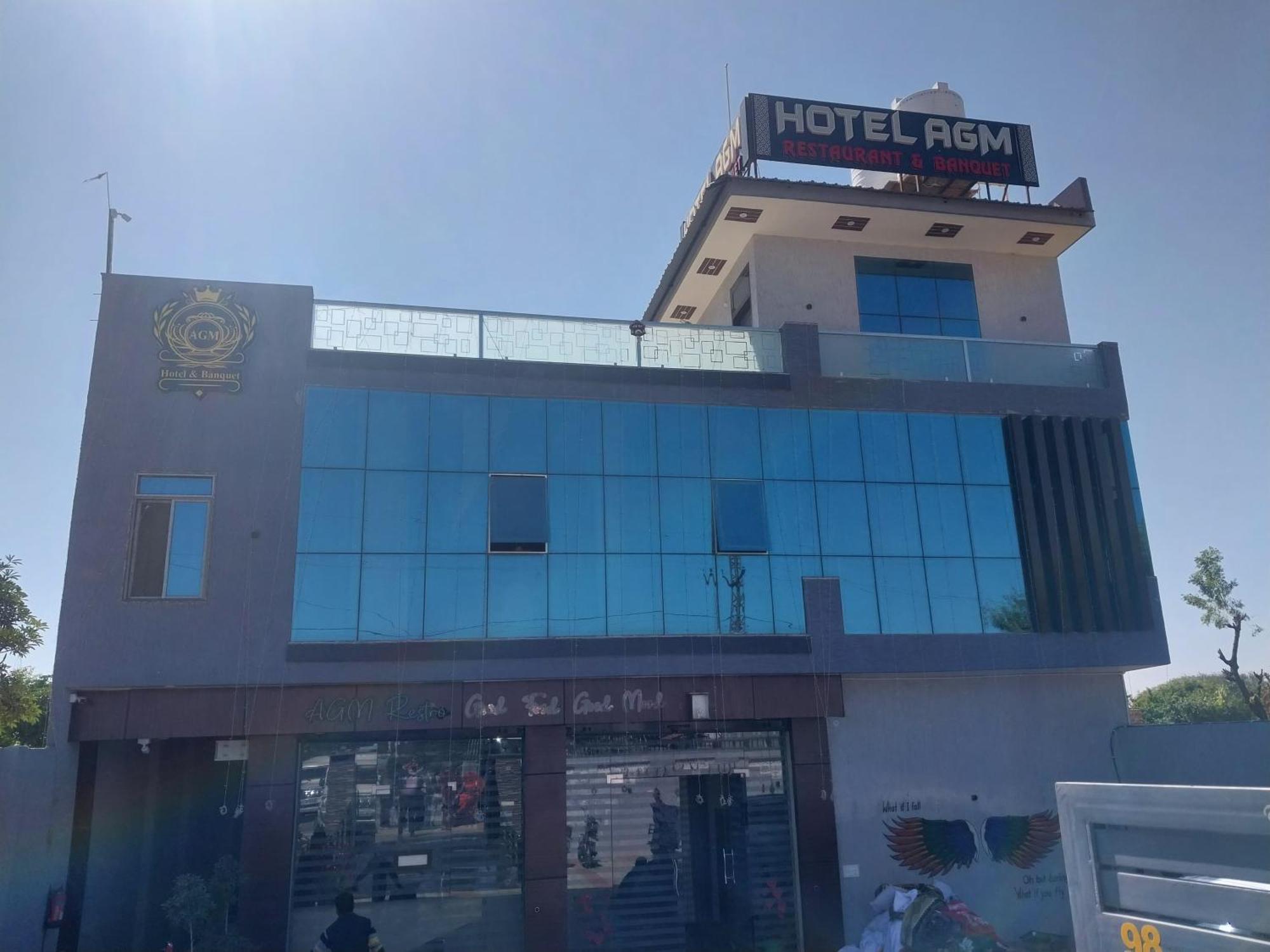 Agm Hotel And Restaurant Chaumu Exterior foto